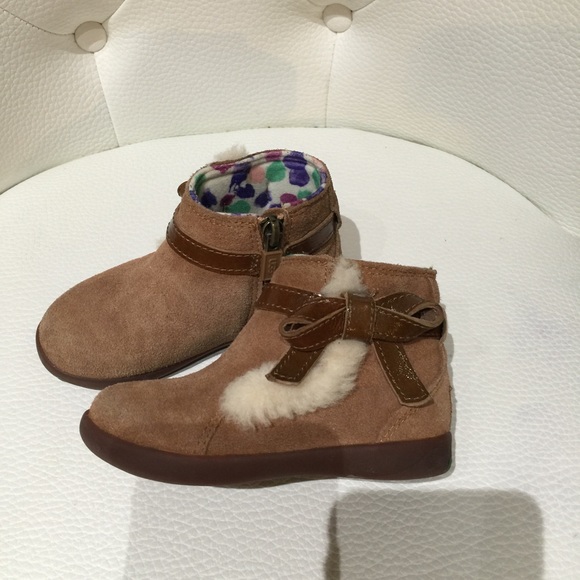 Toddler shoes