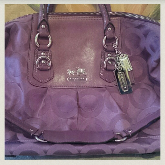 **SOLD ON MERCARI** Authentic large Coach purse! - Picture 2 of 4