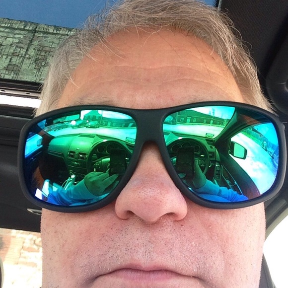 Meet your Posher, Randy - Picture 1 of 1