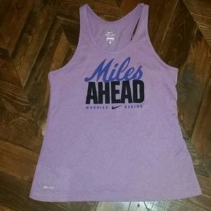 Nike tank
