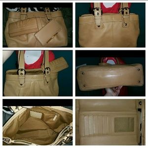 Coach 4 piece leather set