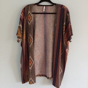 💫TRIBAL PRINT KIMONO✨