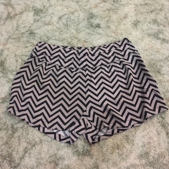 Charlotte Russe Pants - ❌❌BUNDLED❌❌Charlotte Russe Shorts ❤️