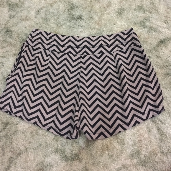 ❌❌BUNDLED❌❌Charlotte Russe Shorts ❤️ - Picture 2 of 2