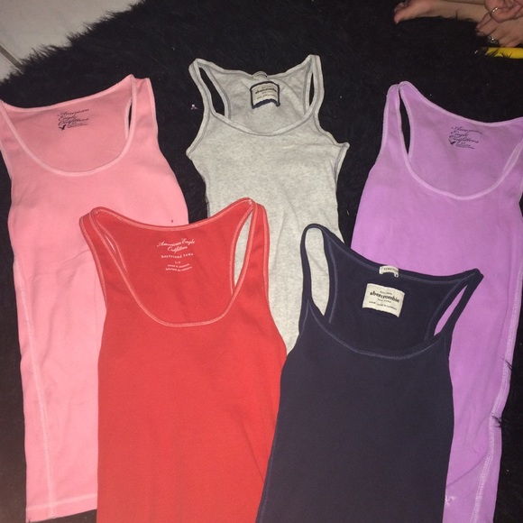 Plain tank tops