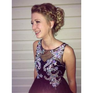 Meet your Posher, Lainey