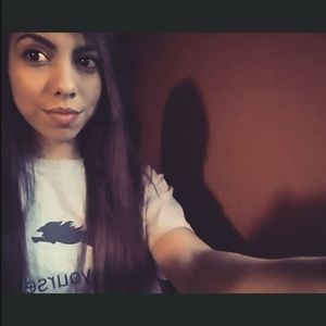 Meet your Posher, Nayeli