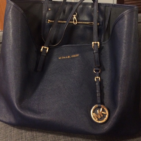 Michael Kors tote