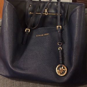 Michael Kors tote