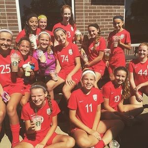 Meet your Posher, Kelly