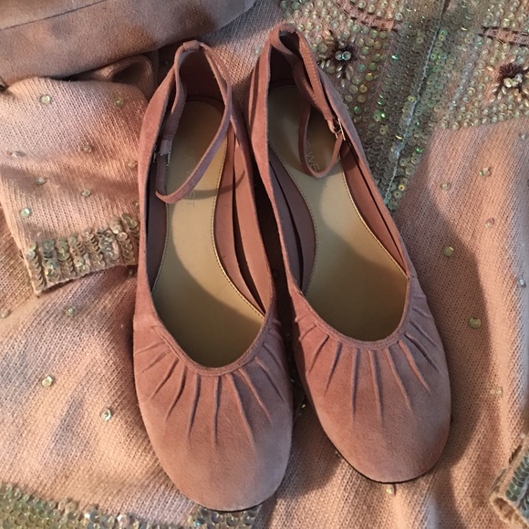 🌹Host Pic 1/3 🌹Marvelous mauve suede strap shoes