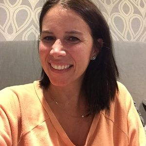 Meet your Posher, Alissa