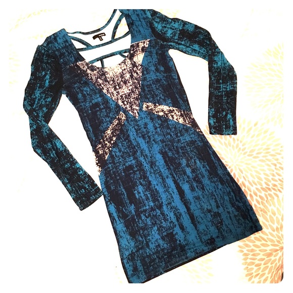 Hurley Long-Sleeve Bodycon Dress