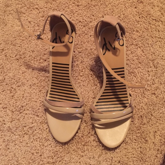 Tan heels