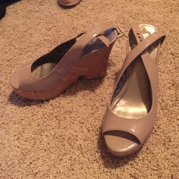 Tan heels