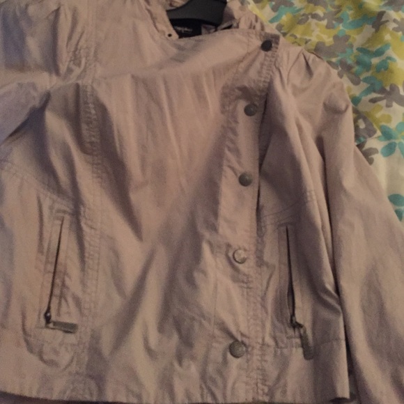 Light tan fall jacket - Picture 2 of 3