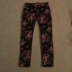 Size 27 urban pants