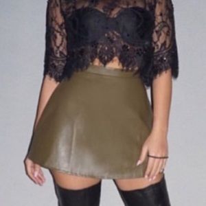 Meet your Posher, Alandra