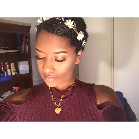 Meet your Posher, Bianca - Picture 2 of 3