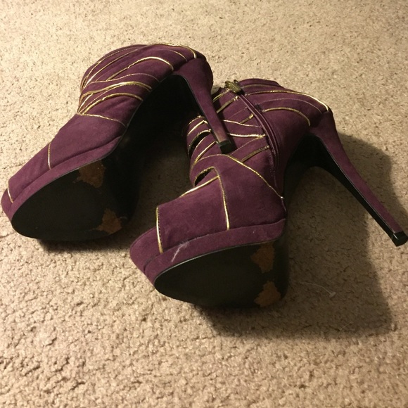 Colin Stuart booties - Picture 3 of 4