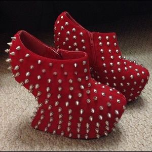 Red Hot Studded Curved Heels