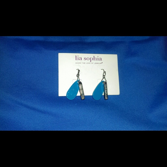 lia sophia earrings - Picture 1 of 1