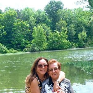 Meet your Posher, Rina