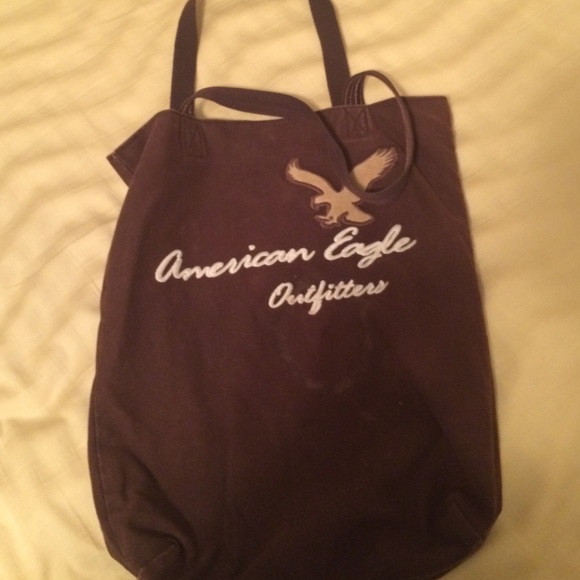 A&E tote