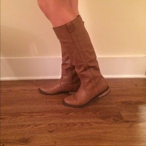 tan riding boots