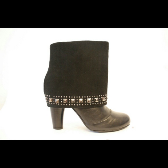 Black cuff boot - Picture 1 of 3
