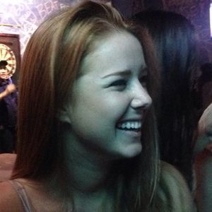 Meet your Posher, Lizzie