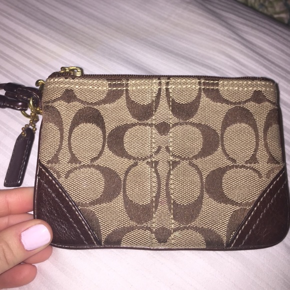 Coach wristlet- classic