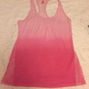 Lucy flowy workout top