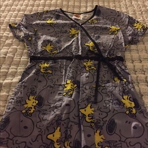 Peanuts scrub top