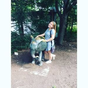 Meet your Posher, Marisa