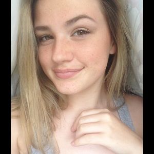 Meet your Posher, Natalie