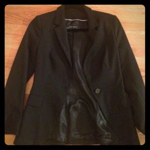 Black Zara blazer