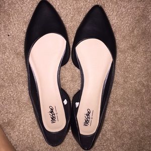 Black flats