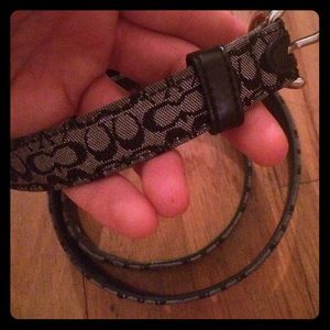 Coach Skinny belt