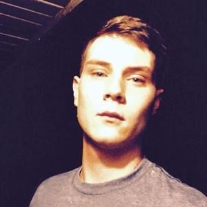 Meet your Posher, Aaron