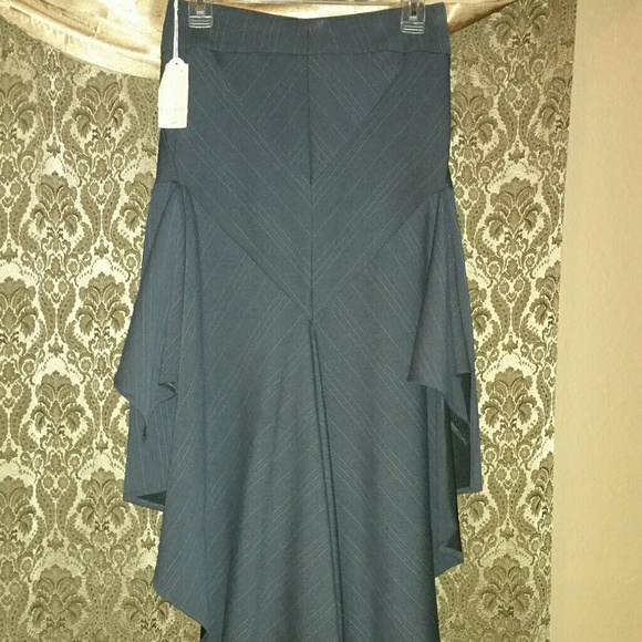Italian Made Gray Asymmetrical Skirt