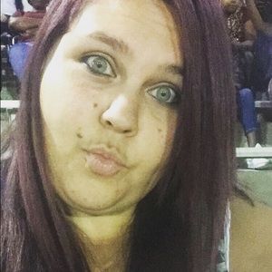 Meet your Posher, Amber