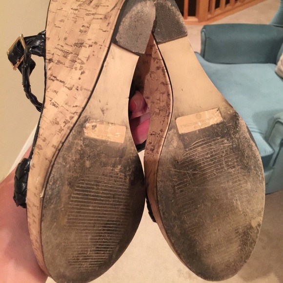 Strap black wedge heels - Picture 2 of 2