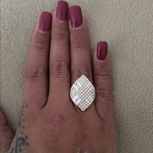 Gorgeous Cocktail ring