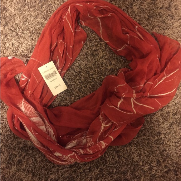 Reddish orange scarf