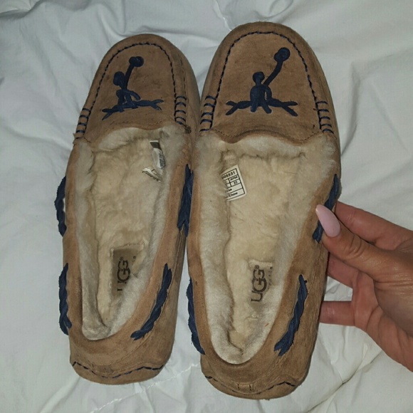 UGG Dakota Moccasins