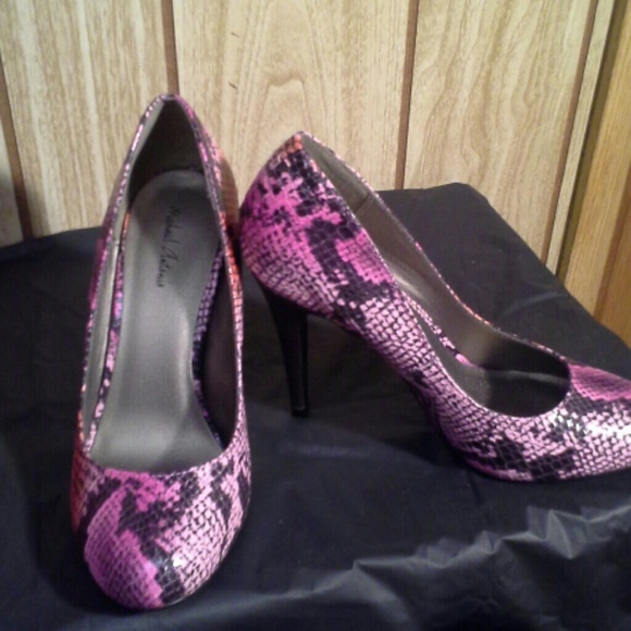 Womens Shoes