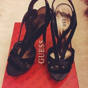 GUESS "Kissime" Heels (Size 7)