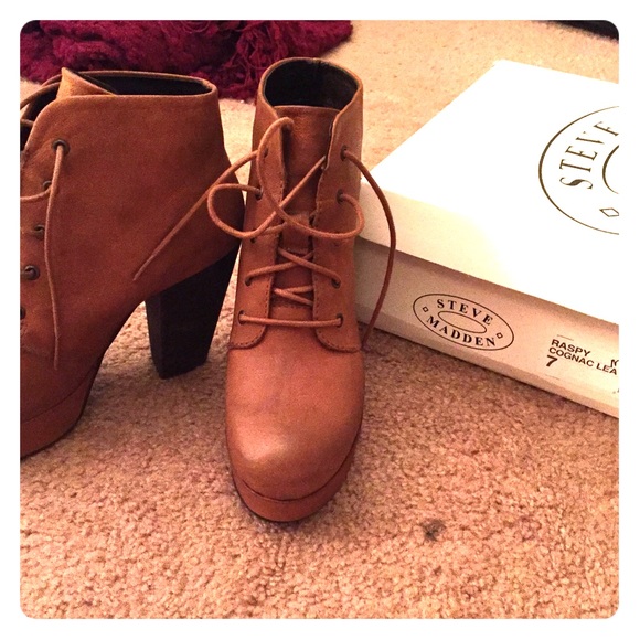 Steve Madden booties