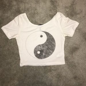 Ying yang crop top